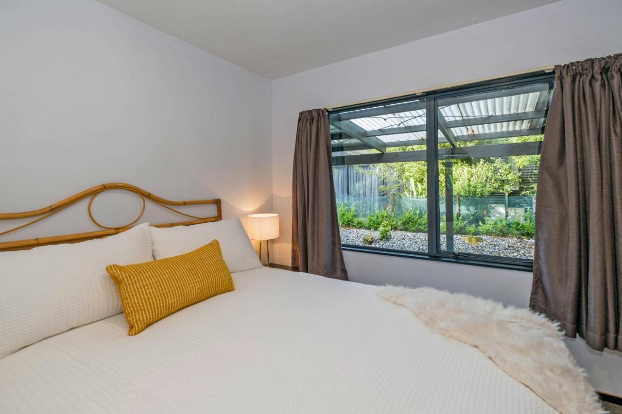 Little Black Chalet ميثفين المظهر الخارجي الصورة