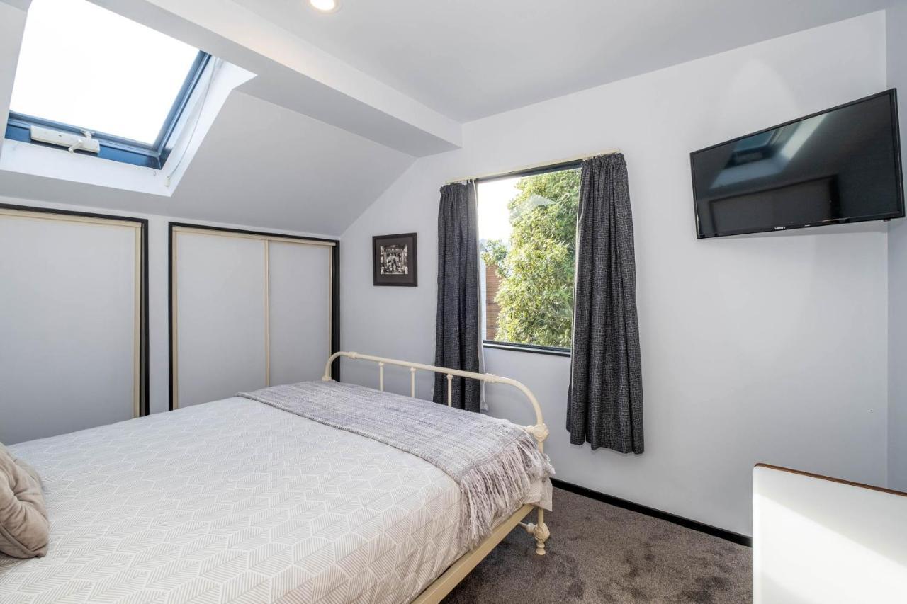 Little Black Chalet ميثفين المظهر الخارجي الصورة